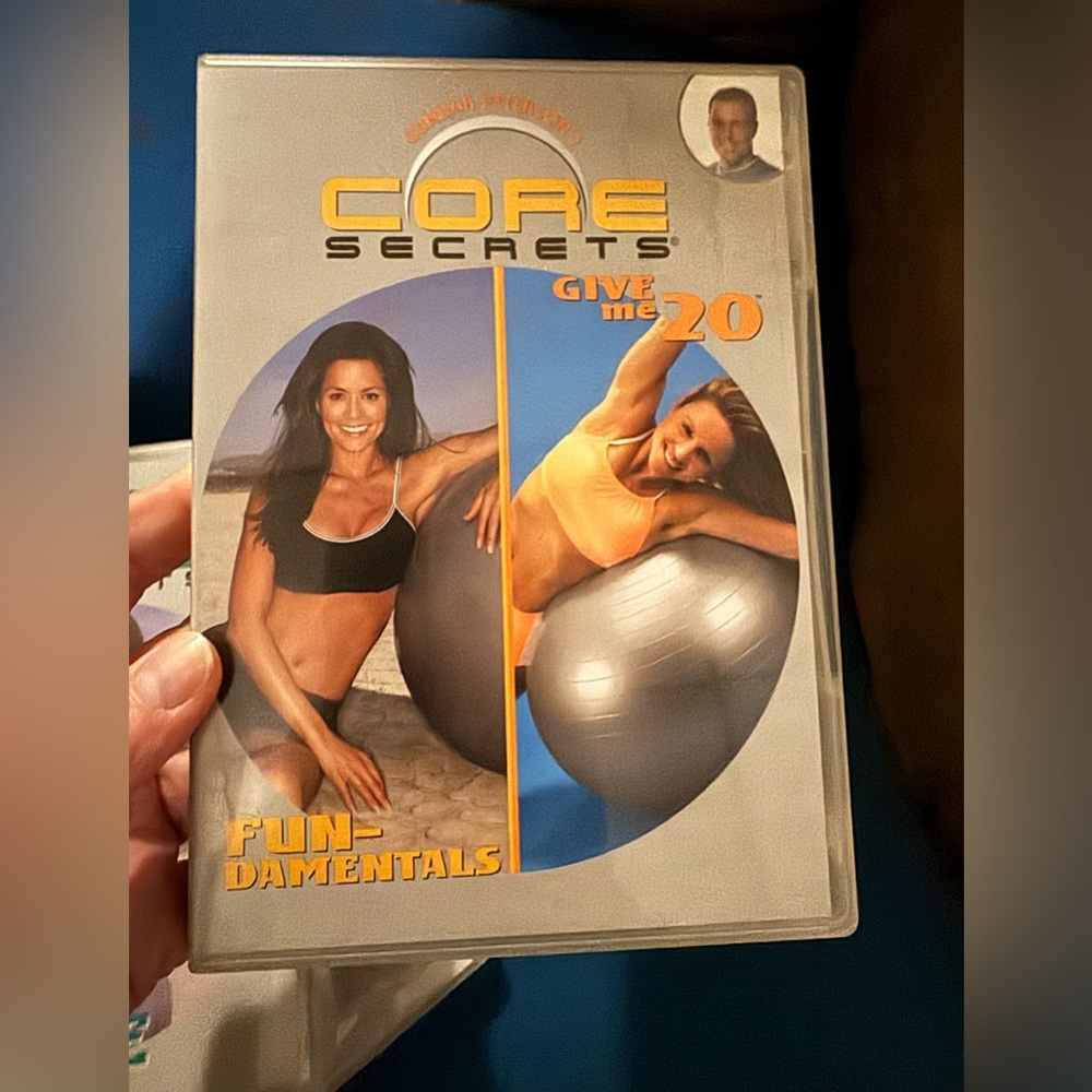 Gunnar Peterson Core Secrets Set of 7 DVDs (ball not included)